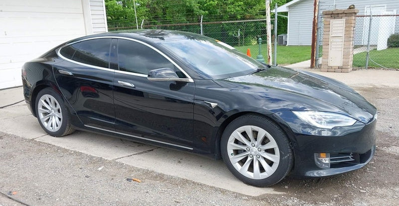 Самые распространенные ошибки тех, кто впервые покупает Tesla из США